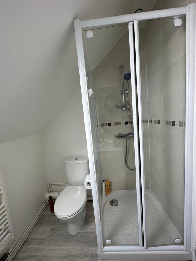 Appartement Au Centre Ville De Sens Exterior photo